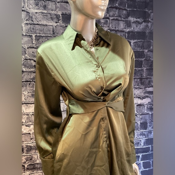 Olive Green Satin Long Sleeve Formal Dress - Picture 3 of 7